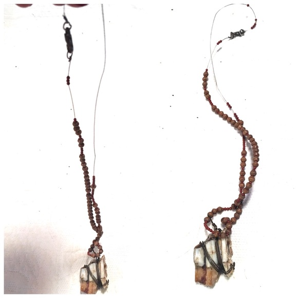 Engagement Necklace made of real animal teeth - Picture 5 of 5